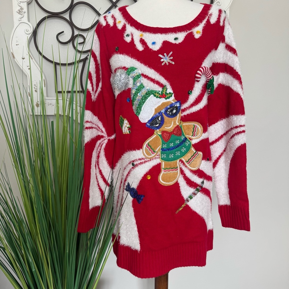 Size Medium Red Women’s Christmas Tunic Sweater with Gingerbread Man